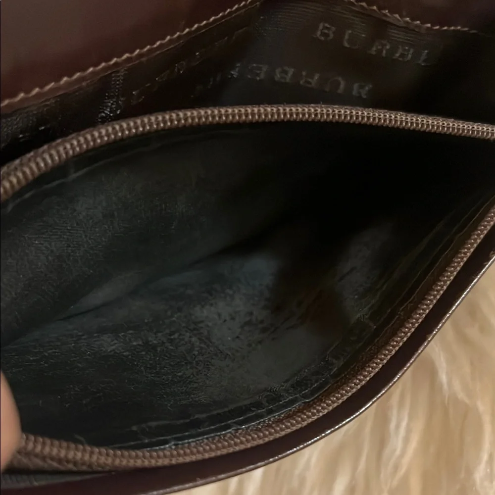 Burberry Cream and dark brown Satchel with Iconic Design w matching wallet - Picture 15 of 15